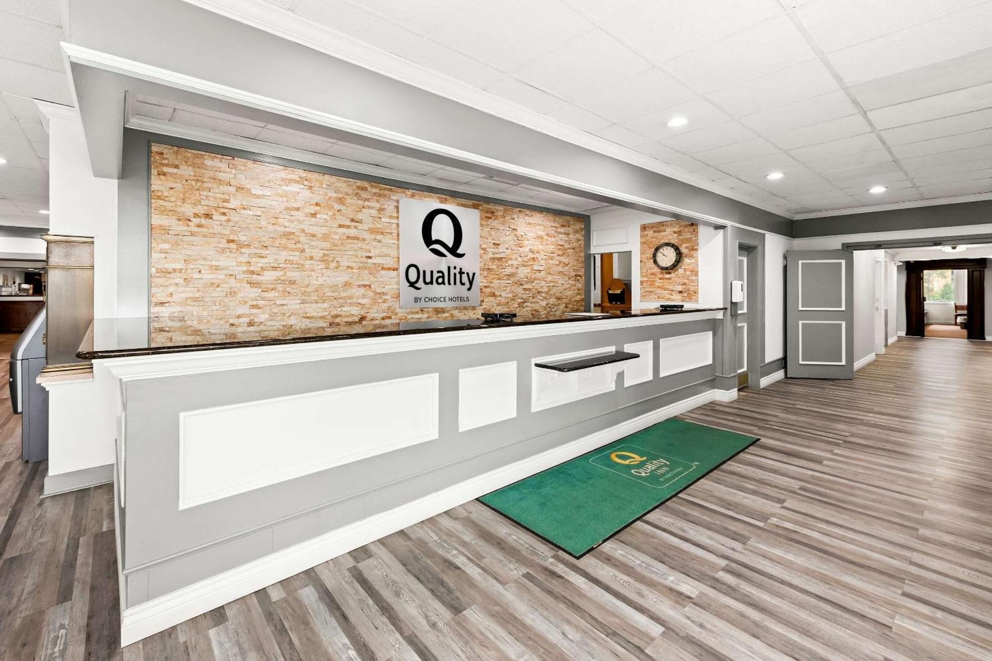 Quality Inn Dayton Airport Englewood Exterior foto